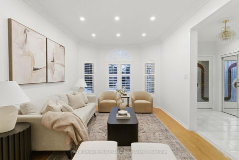 Photo 18 at 17 Walden Street, Middlefield, Markham