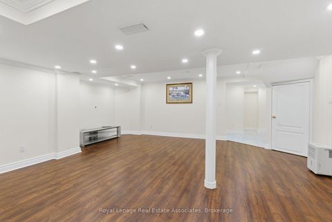 Photo 41 at 17 Walden Street, Middlefield, Markham