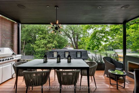 Photo 2 at 31 Third Street, New Toronto, Toronto