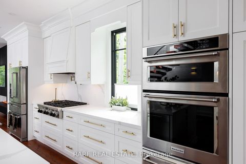 Photo 17 at 31 Third Street, New Toronto, Toronto