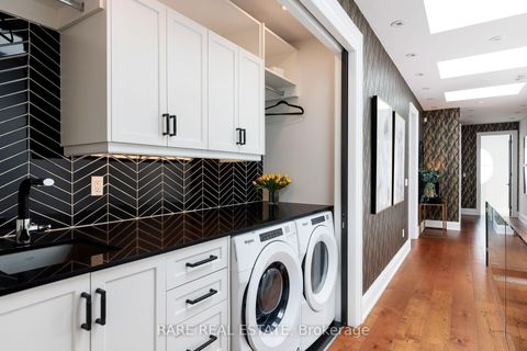 Photo 33 at 31 Third Street, New Toronto, Toronto