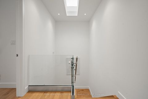 Photo 23 at 81 Randolph Road, Leaside, Toronto