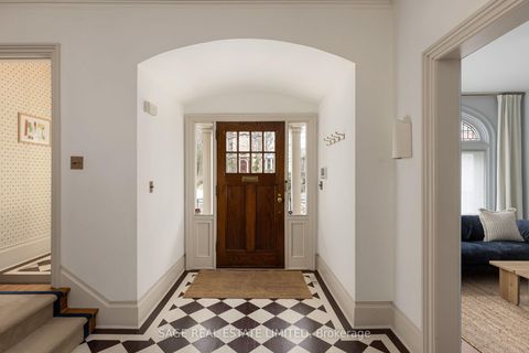 Photo 2 at 104 Park Road, Moore Park, Toronto