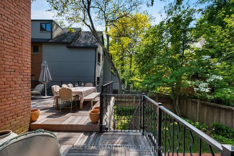 Photo 16 at 104 Park Road, Moore Park, Toronto