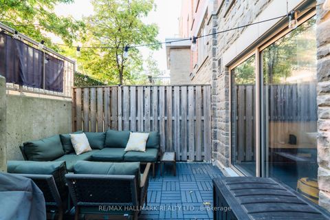 Photo 2 at 113 - 20 Foundry Avenue, Junction, Toronto