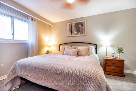 Photo 12 at 1184 Eldorado Avenue, Eastdale, Oshawa