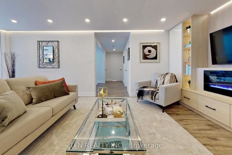 Photo 2 at 1408 - 75 Graydon Hall Drive, Donalda, Toronto