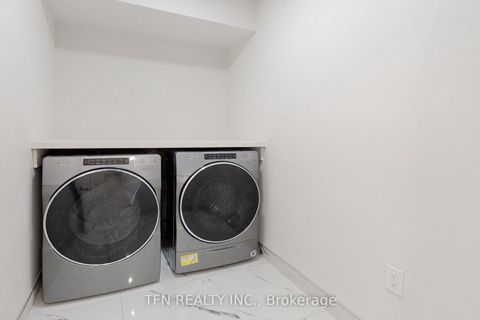 Photo 32 at 1408 - 75 Graydon Hall Drive, Donalda, Toronto