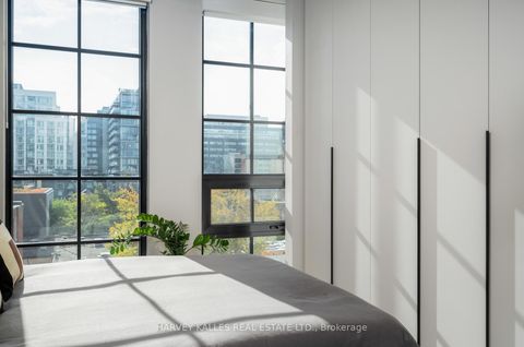 Photo 20 at 613 - 608 Richmond Street W, Waterfront Communities C1, Toronto