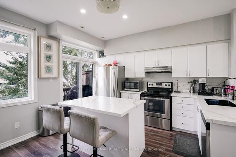 Photo 7 at 16 Piggott Mews, Weston, Toronto