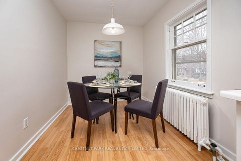 Photo 7 at 808 Millwood Road, Leaside, Toronto