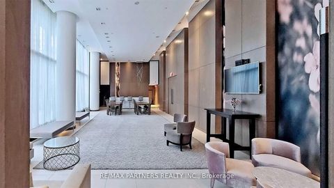 Photo 2 at 716 - 121 Mcmahon Drive, Bayview Village, Toronto