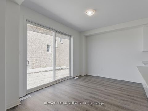 Photo 14 at 17 Shepherd Drive, Rural Barrie Southeast, Barrie