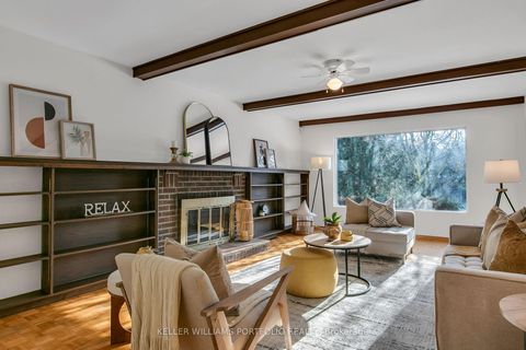 Photo 7 at 26 Deerbrook Trail, L'Amoreaux, Toronto