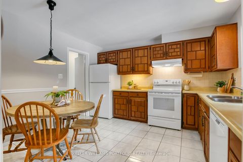 Photo 21 at 26 Deerbrook Trail, L'Amoreaux, Toronto