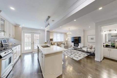 Photo 14 at 45 Newmill Crescent, Devonsleigh, Richmond Hill