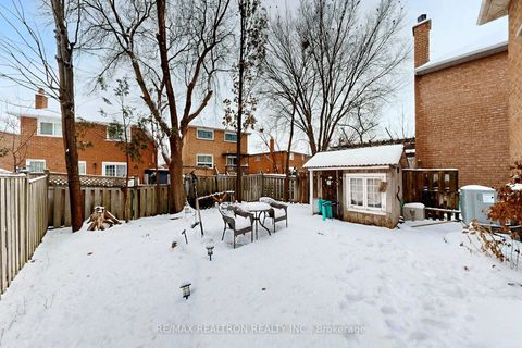 Photo 47 at 45 Newmill Crescent, Devonsleigh, Richmond Hill