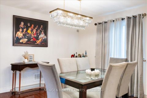 Photo 9 at 35 Rivendell Trail, Rouge E11, Toronto