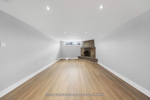 Photo 34 at 6 Brantley Crescent, York University Heights, Toronto