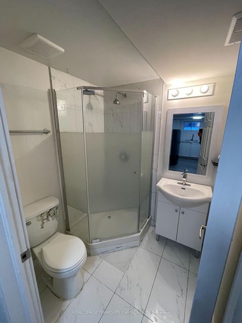 Photo 9 at 30 Thorncrest Road, Allandale Heights, Barrie