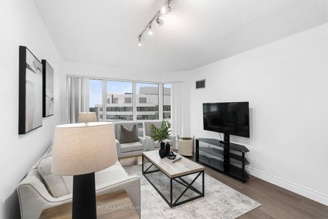 Photo 7 at 712 - 11 Lee Centre Drive, Woburn, Toronto