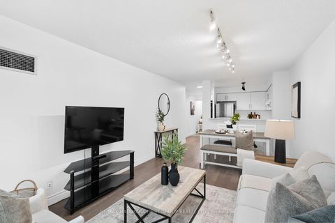 Photo 8 at 712 - 11 Lee Centre Drive, Woburn, Toronto