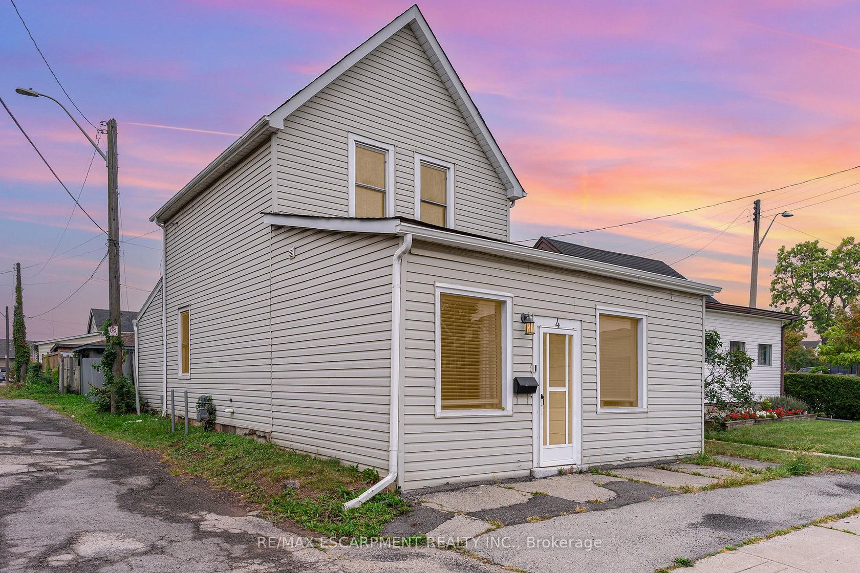 4 Robins Avenue, Crown Point, Hamilton 2