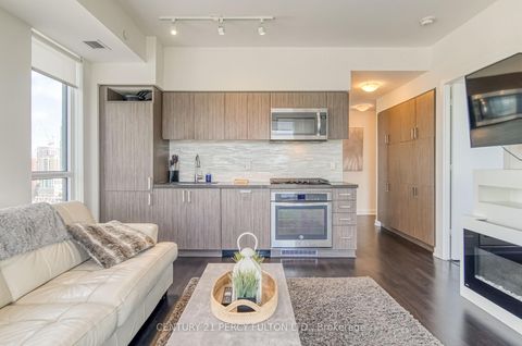 Photo 9 at 1211 - 501 St. Clair Avenue W, Casa Loma, Toronto