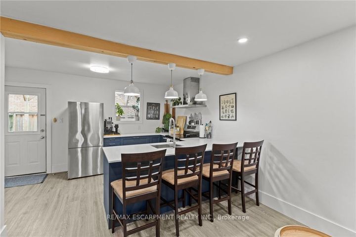 Photo 12 at 199 BARTON Street W, Central, Hamilton