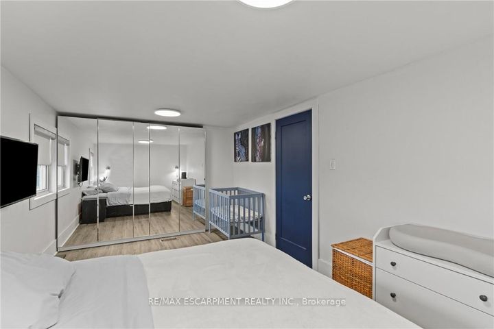 Photo 20 at 199 BARTON Street W, Central, Hamilton