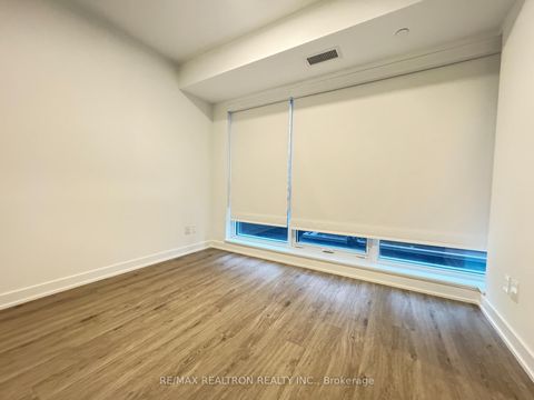 Photo 5 at 1303 - 327 King Street W, Waterfront Communities C1, Toronto