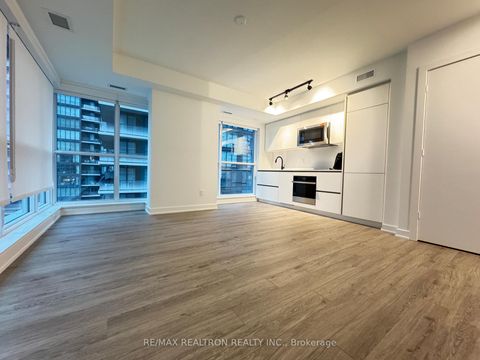 Photo 8 at 1303 - 327 King Street W, Waterfront Communities C1, Toronto