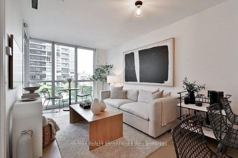 Photo 3 at 306 - 9 Valhalla Inn Road, City Centre West, Toronto