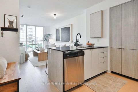 Photo 7 at 306 - 9 Valhalla Inn Road, City Centre West, Toronto