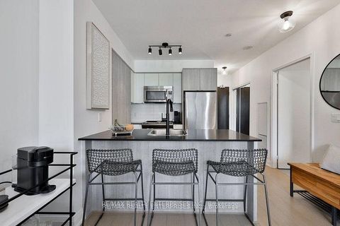 Photo 9 at 306 - 9 Valhalla Inn Road, City Centre West, Toronto