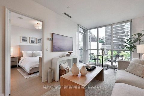 Photo 10 at 306 - 9 Valhalla Inn Road, City Centre West, Toronto