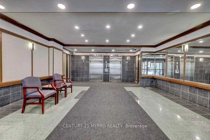 Photo 1 at 1001 - 355 Rathburn Road E, Rathwood, Mississauga