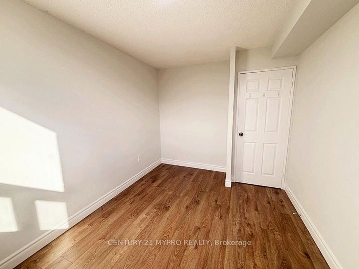 Photo 13 at 1001 - 355 Rathburn Road E, Rathwood, Mississauga