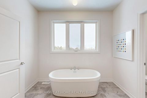 Photo 23 at 15 Rail Trail Court W, Sutton & Jackson's Point, Georgina