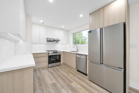 Photo 13 at 36 Marthclare Avenue, Donalda, Toronto