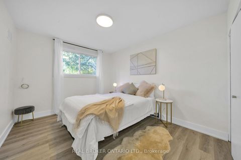 Photo 25 at 36 Marthclare Avenue, Donalda, Toronto