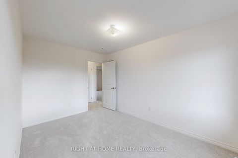 Photo 23 at 40 Ainslie Hill Crescent, Sutton & Jackson's Point, Georgina