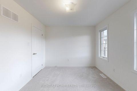 Photo 26 at 40 Ainslie Hill Crescent, Sutton & Jackson's Point, Georgina