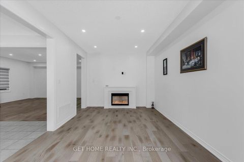 Photo 18 at 1252 Peelar Crescent, Lefroy, Innisfil