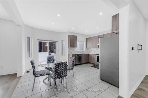 Photo 22 at 1252 Peelar Crescent, Lefroy, Innisfil