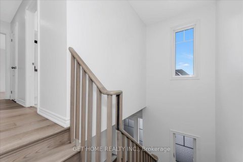 Photo 24 at 1252 Peelar Crescent, Lefroy, Innisfil