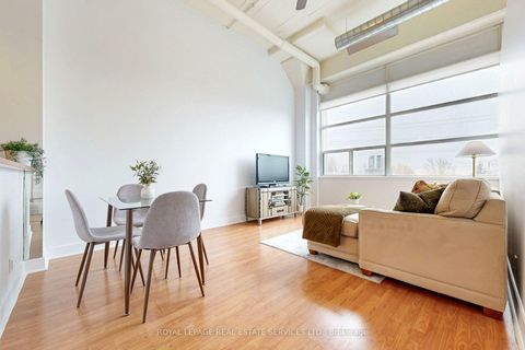 Photo 8 at 205 - 1001 Roselawn Avenue, Belgravia, Toronto