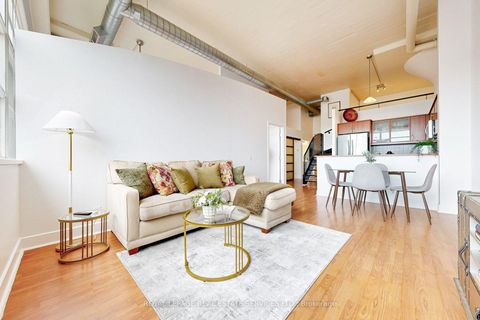 Photo 10 at 205 - 1001 Roselawn Avenue, Belgravia, Toronto