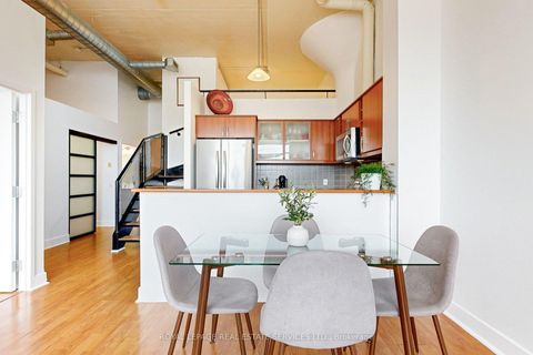 Photo 11 at 205 - 1001 Roselawn Avenue, Belgravia, Toronto