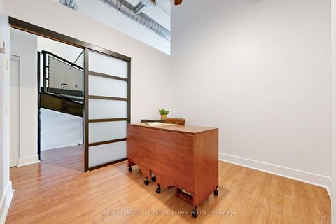 Photo 14 at 205 - 1001 Roselawn Avenue, Belgravia, Toronto